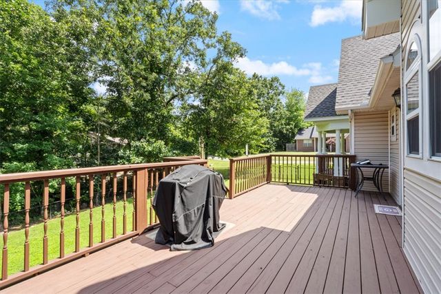 2 Ewes Lane, Bella Vista, AR 72715