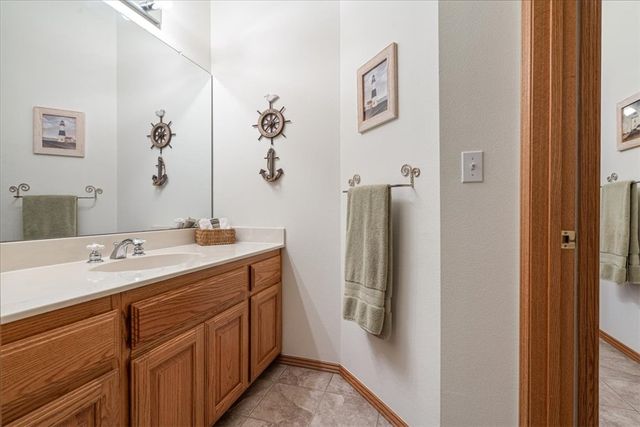 2 Ewes Lane, Bella Vista, AR 72715