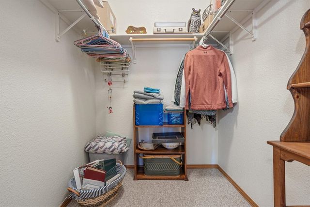2 Ewes Lane, Bella Vista, AR 72715