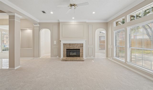 2113 Brentcove Drive, Grapevine, TX 76051