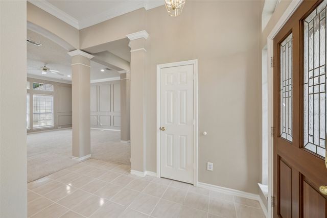 2113 Brentcove Drive, Grapevine, TX 76051