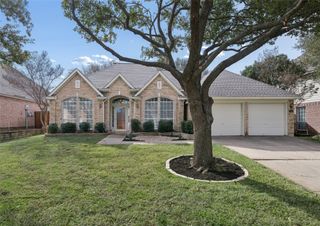 2113 Brentcove Drive, Grapevine, TX 76051