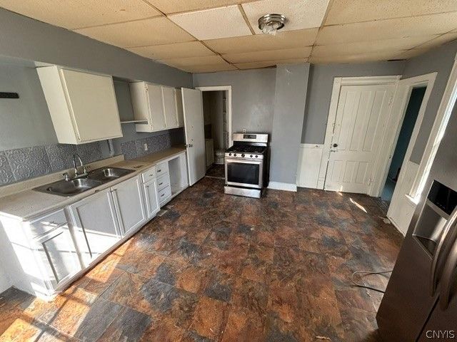 1002 Spring Street, Syracuse, NY 13208