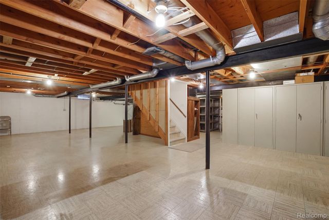 32322 Scenic Lane, Franklin Village, MI 48025