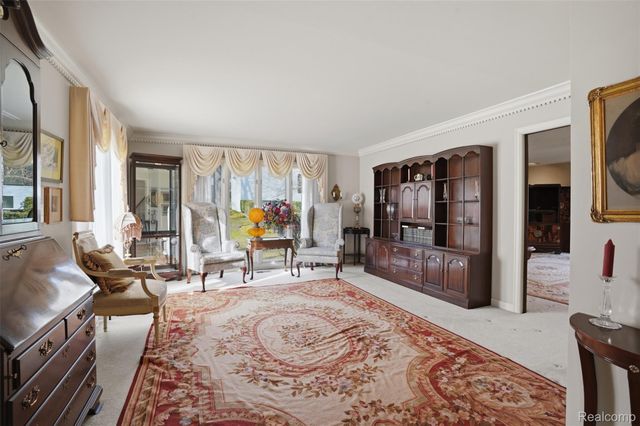 32322 Scenic Lane, Franklin Village, MI 48025