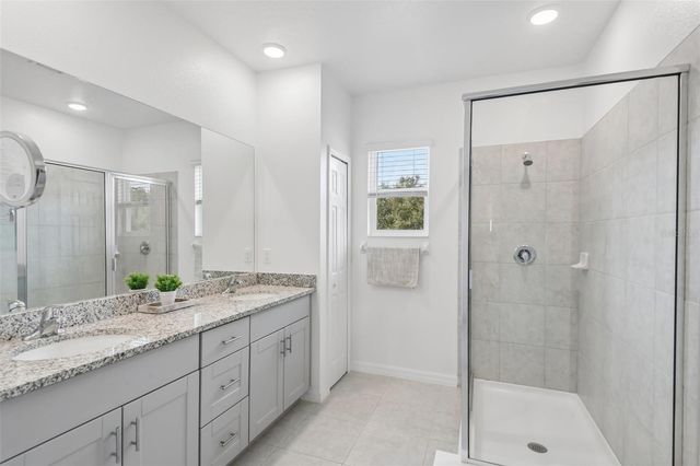 34162 ROGALLO LANE, Wesley Chapel, FL 33545