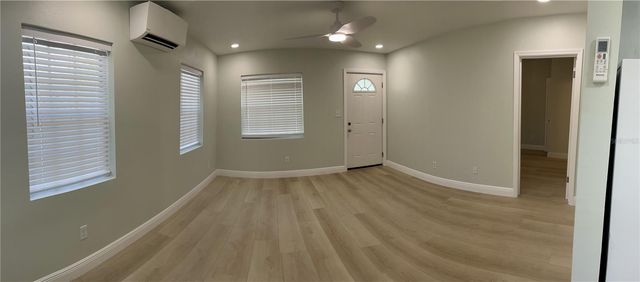 260 20TH AVENUE S, St Petersburg, FL 33705