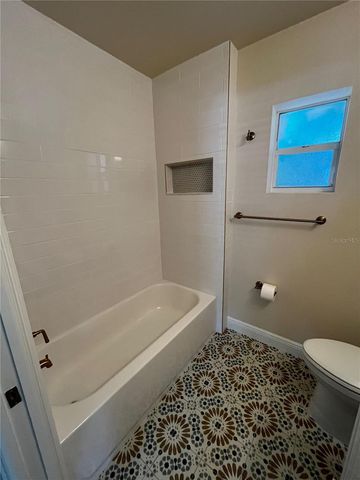 260 20TH AVENUE S, St Petersburg, FL 33705