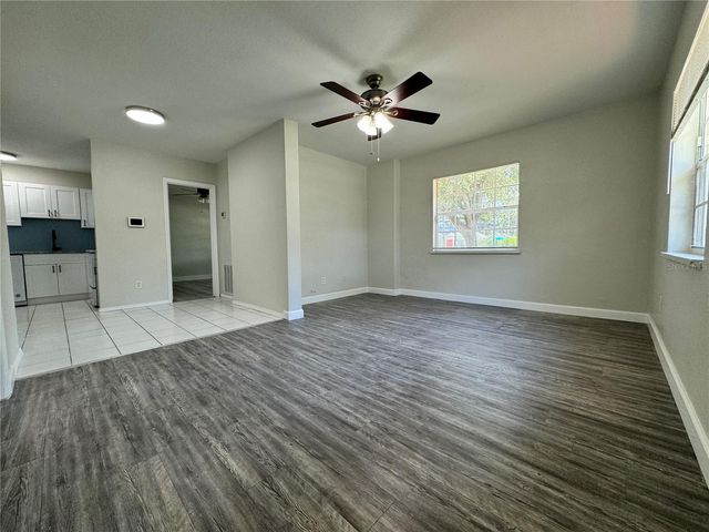 260 20TH AVENUE S, St Petersburg, FL 33705