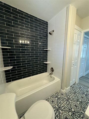 260 20TH AVENUE S, St Petersburg, FL 33705