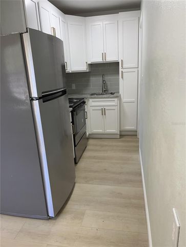 260 20TH AVENUE S, St Petersburg, FL 33705