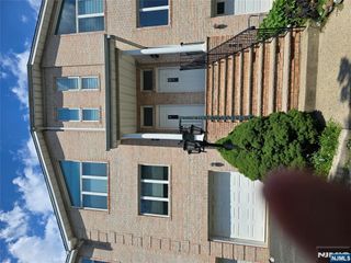 531 Broad Avenue 6, Palisades Park, NJ 07650