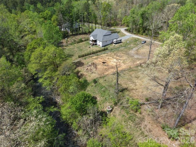 16 Creston Circle 16, Charlotte, NC 28214