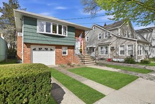 6 Brokaw Avenue, Floral Park, NY 11001