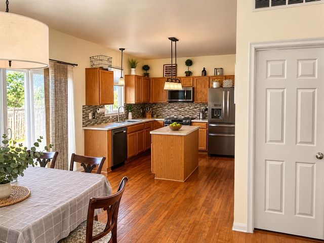 7267 Essex Drive, Ypsilanti, MI 48197