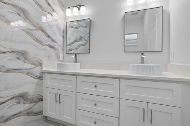 41810 MANGO STREET, Eustis, FL 32736