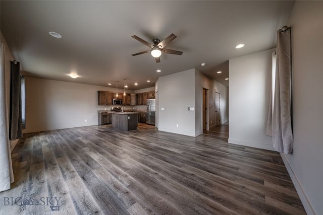 1521 Butler Creek B, Belgrade, MT 59714