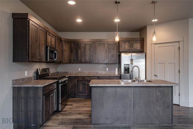 1521 Butler Creek B, Belgrade, MT 59714