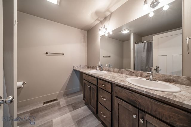 1521 Butler Creek B, Belgrade, MT 59714