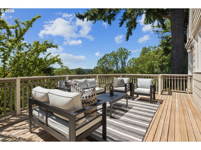 11605 S ELYSIUM Pl, Portland, OR 97219