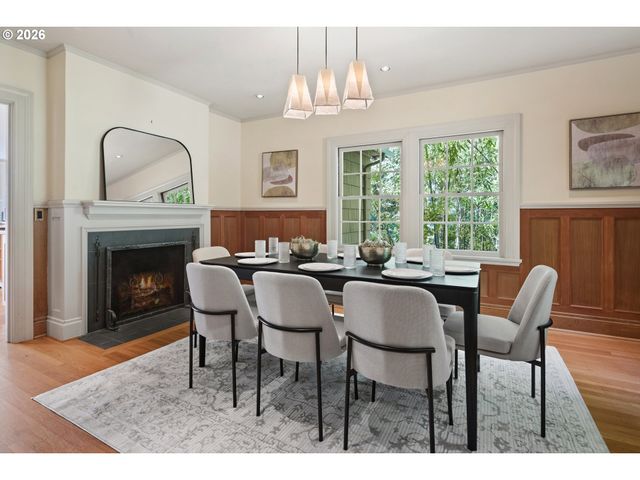 11605 S ELYSIUM Pl, Portland, OR 97219