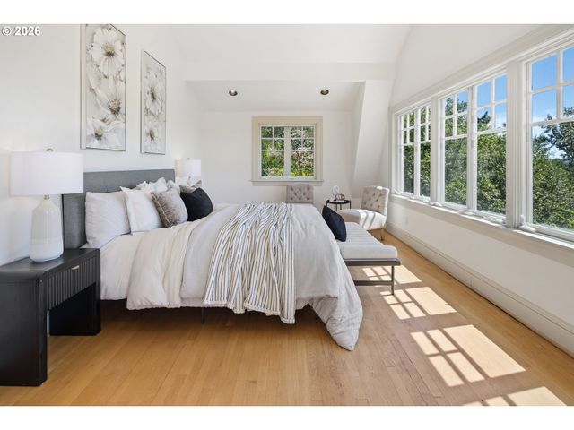 11605 S ELYSIUM Pl, Portland, OR 97219
