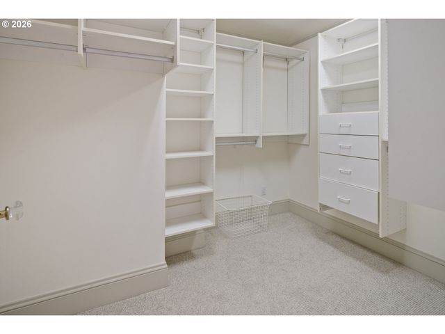 11605 S ELYSIUM Pl, Portland, OR 97219