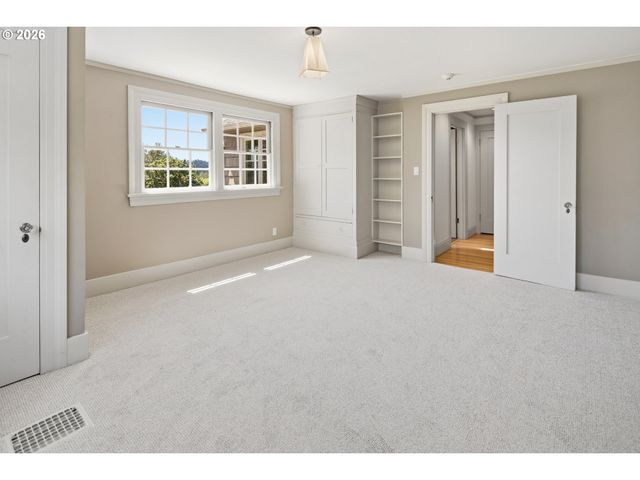 11605 S ELYSIUM Pl, Portland, OR 97219