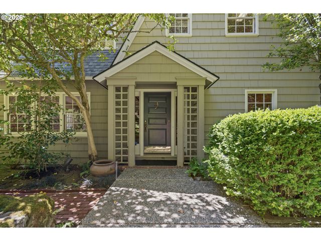 11605 S ELYSIUM Pl, Portland, OR 97219