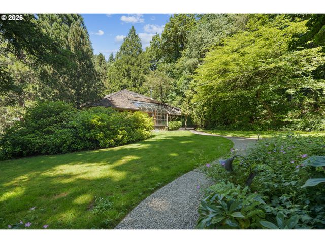 11605 S ELYSIUM Pl, Portland, OR 97219