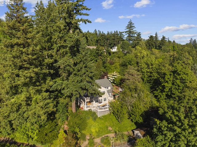 11605 S ELYSIUM Pl, Portland, OR 97219