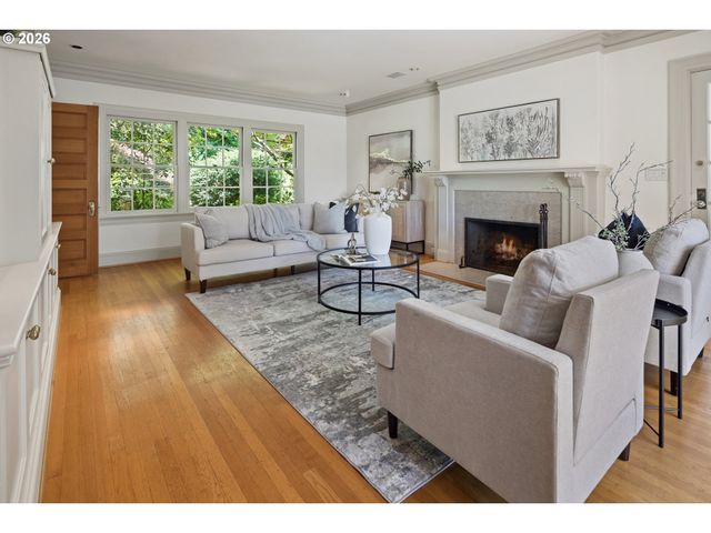 11605 S ELYSIUM Pl, Portland, OR 97219