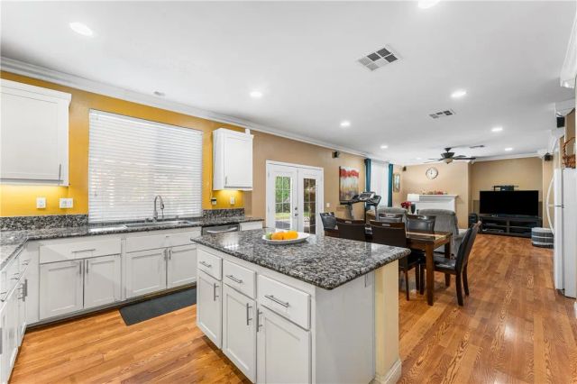 3107 W Lumber Street, Lancaster, CA 93536