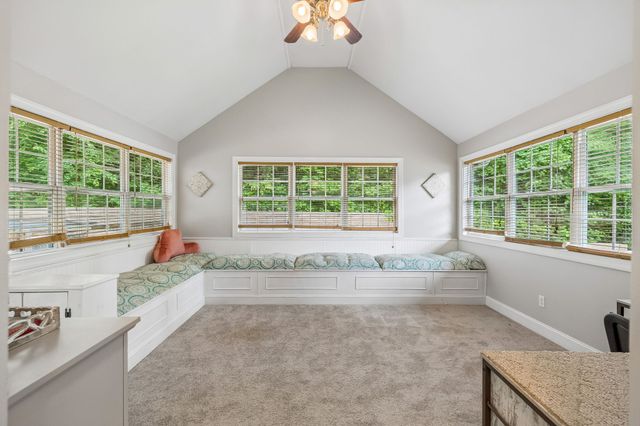3841 Stevens Ln, Nashville, TN 37218