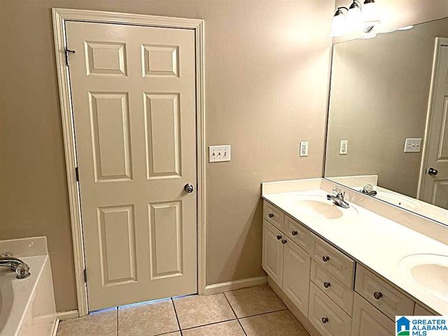 156 HAYESBURY COURT, Pelham, AL 35124