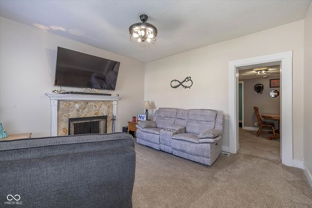 317 S Market Street, Rockville, IN 47872