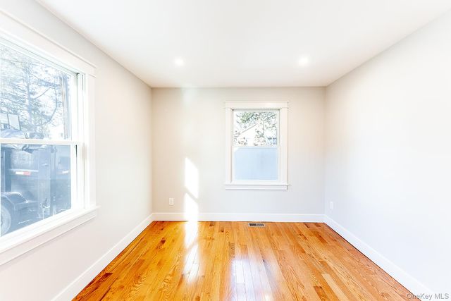 8 Overlook Court, Cortlandt Manor, NY 10567