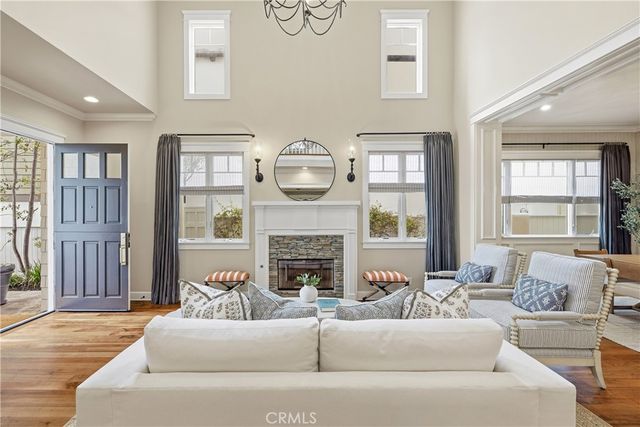 3307 N Poinsettia, Manhattan Beach, CA 90266