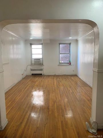 7610 34th Avenue 2M, Jackson Heights, NY 11372
