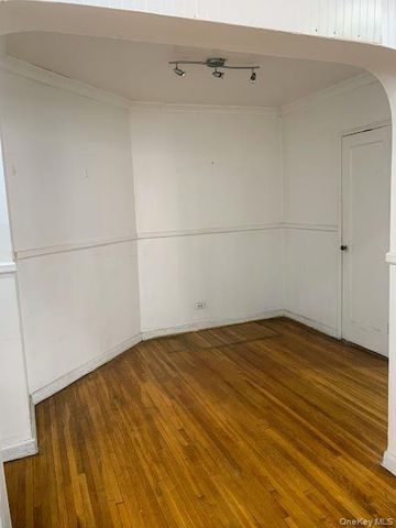 7610 34th Avenue 2M, Jackson Heights, NY 11372