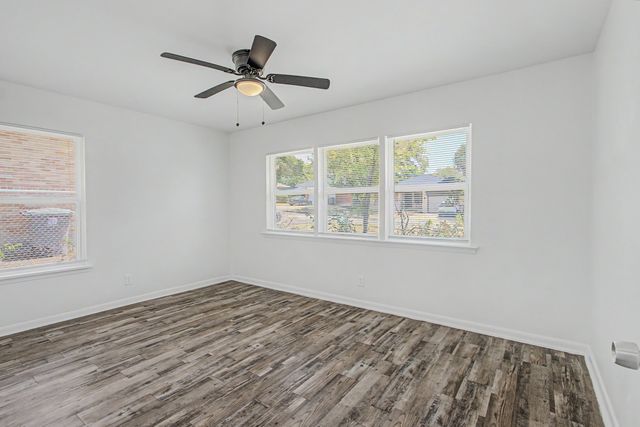 1209 Grinnell Street, Dallas, TX 75216