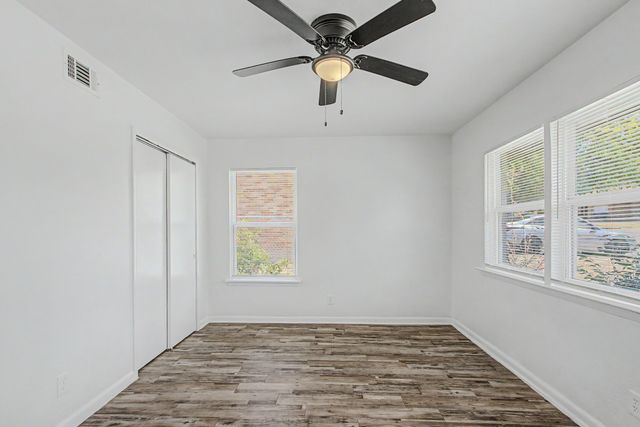 1209 Grinnell Street, Dallas, TX 75216