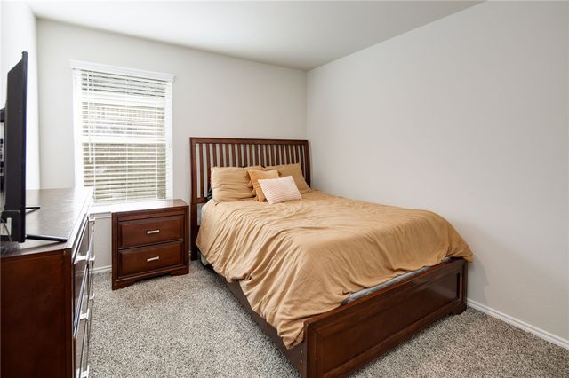 2218 Spyglass Drive, Navasota, TX 77868