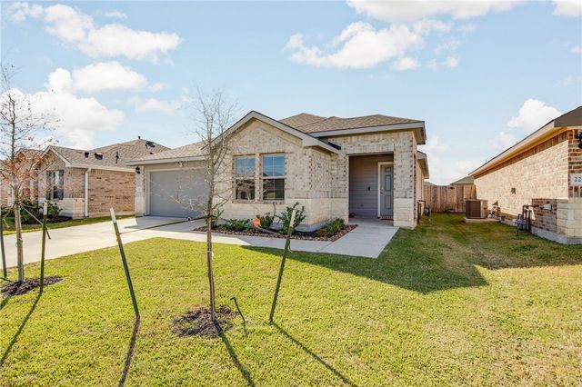 2218 Spyglass Drive, Navasota, TX 77868