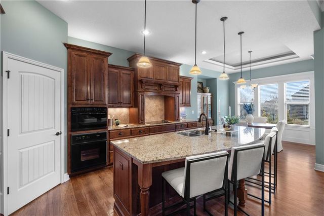 9432 W 158th Street, Overland Park, KS 66221