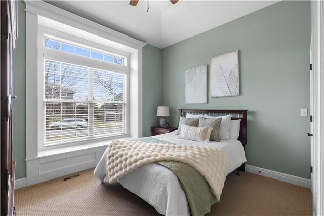 9432 W 158th Street, Overland Park, KS 66221