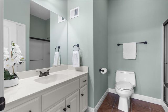 9432 W 158th Street, Overland Park, KS 66221