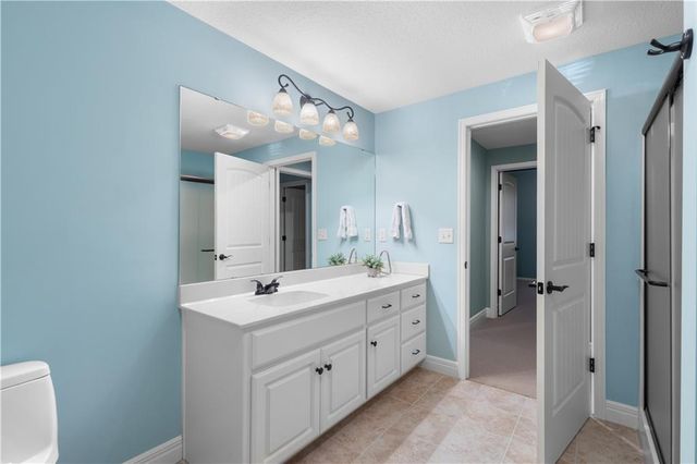 9432 W 158th Street, Overland Park, KS 66221