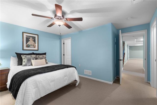 9432 W 158th Street, Overland Park, KS 66221