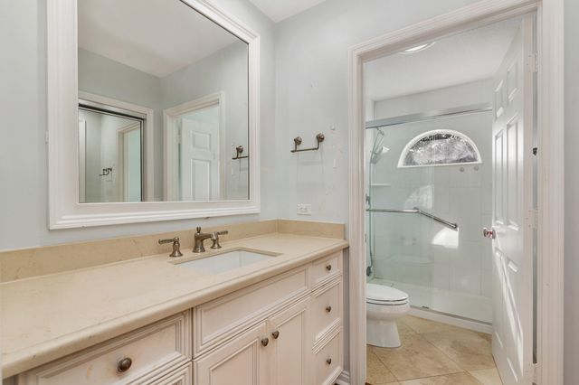 16440 RIVERWIND Drive, Jupiter, FL 33477